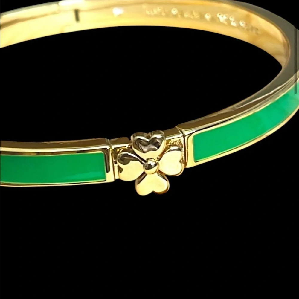 kate spade new york‎ Gold-Tone Green Enamel Flower Bangle Bracelet NWT